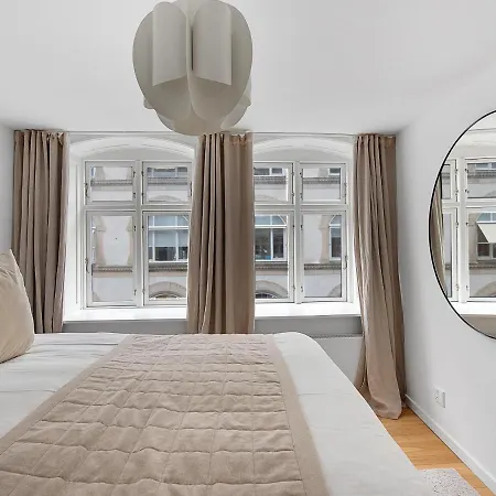 Sanders Regent - Endearing One-bedroom Near Square * Copenhague
