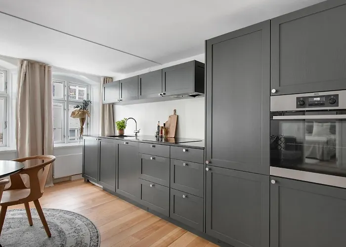 Regent 4- Cute 1-bdr In Centre Of Appartamento