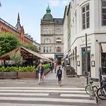 Regent 4- Cute 1-bdr In Centre Of