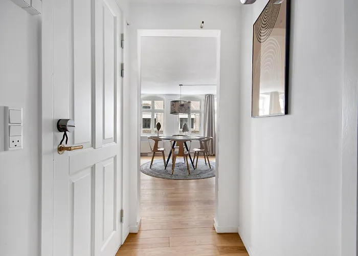 Lejlighed Regent 4- Cute 1-bdr In Centre Of *